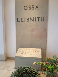Leibniz's grave